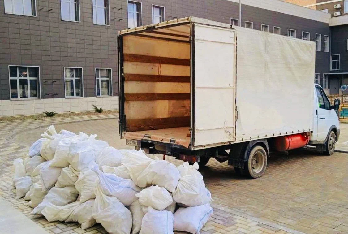 Вывоз строительного мусора из новостроек в Михайловке в октябре