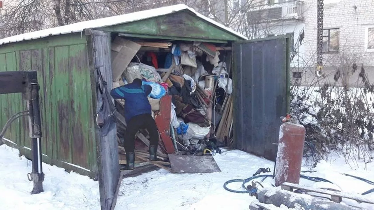 Вывоз мусора из гаража с гарантией чистоты в Михайловке в октябре