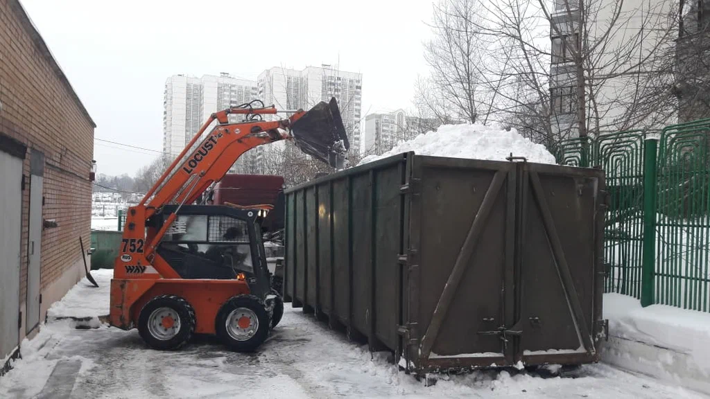 Вывоз снега контейнерами в Михайловке — цена от 3253 руб., заказать контейнер для снега в ПроМусор